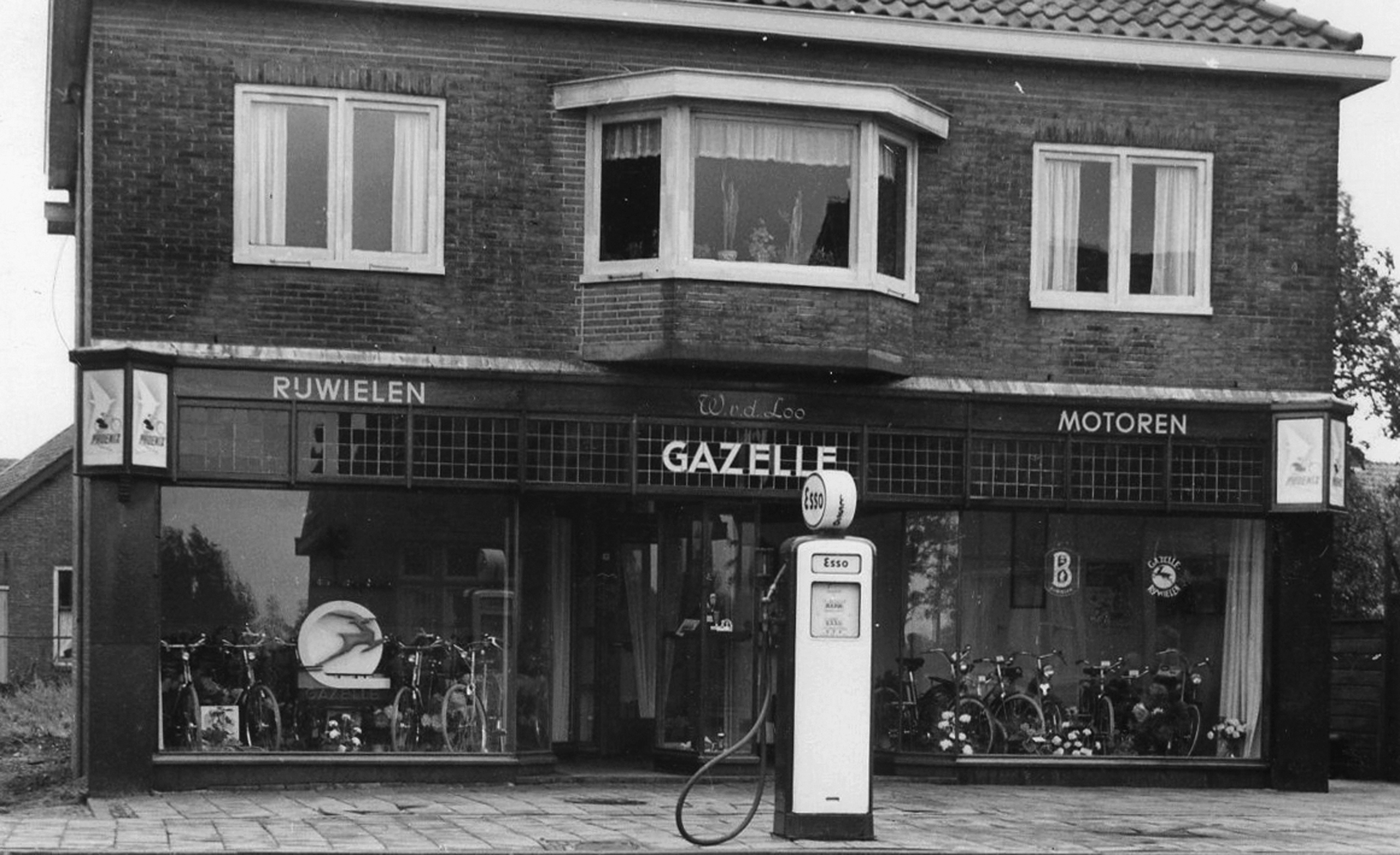 W. van de Loo / Piet Smit